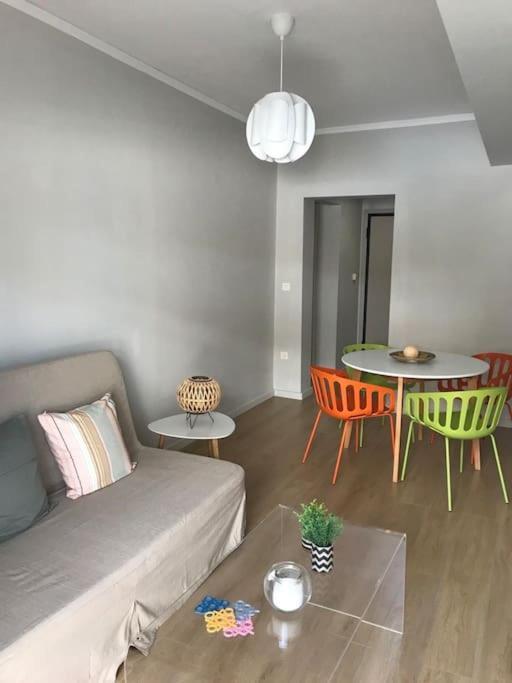 Kyparissia Cozy Flat - 5Mins Walking From Beach Apartment Luaran gambar